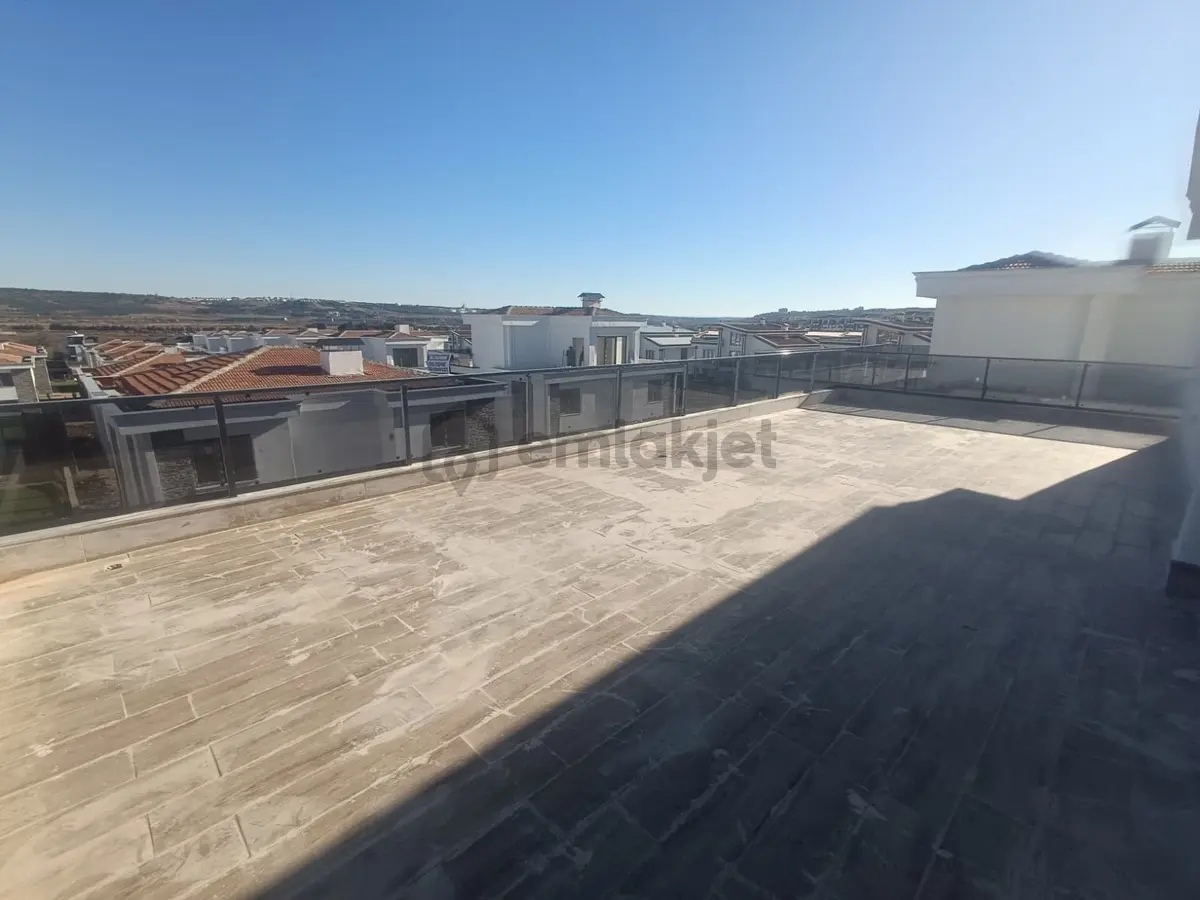 450 Evler De Satılık 6+1 Tripleks Villa - 6