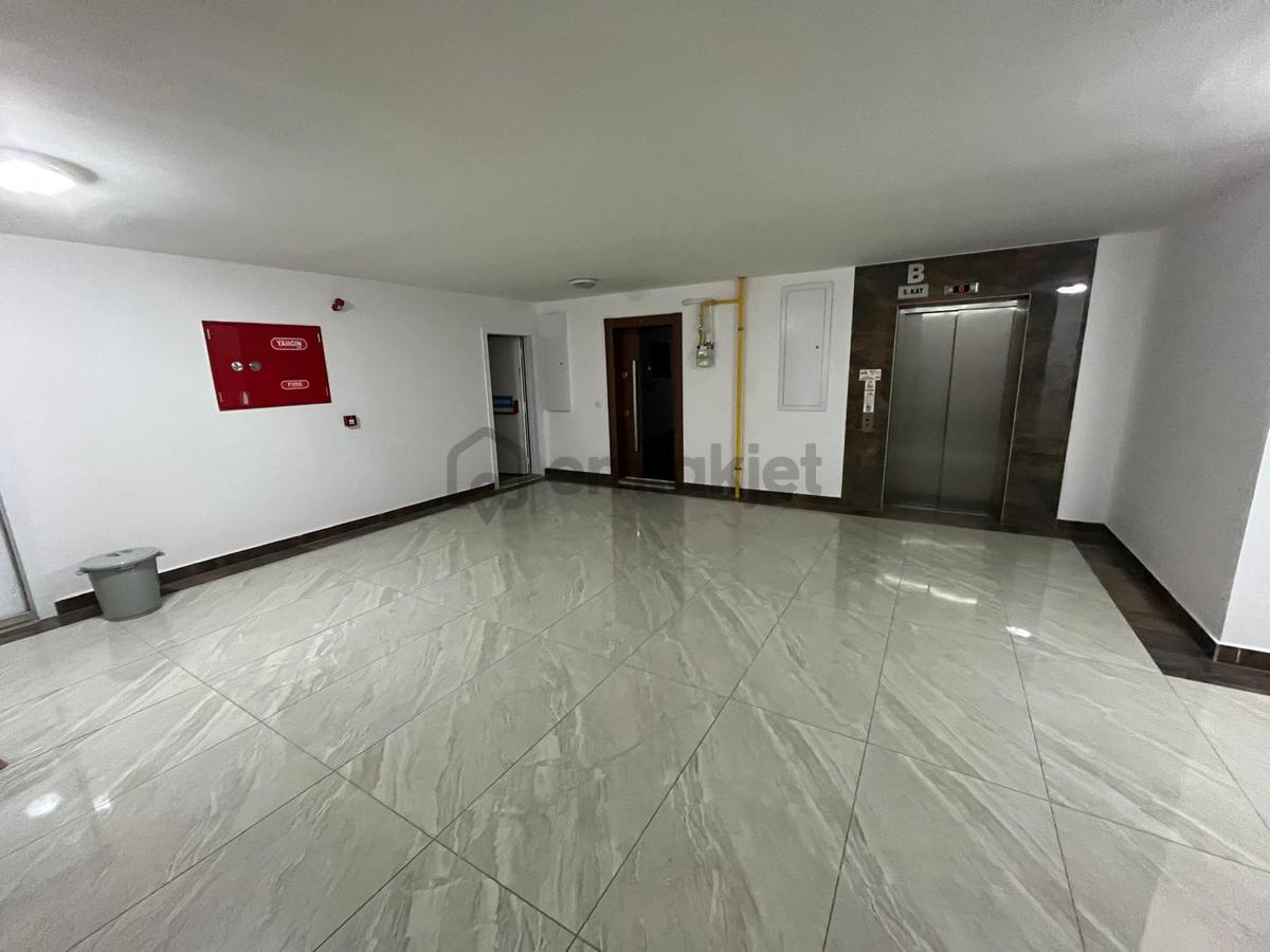Trabzon Kaşüstü'nde 3+1 Kısmı Eşyalı Satılık Daire - 20