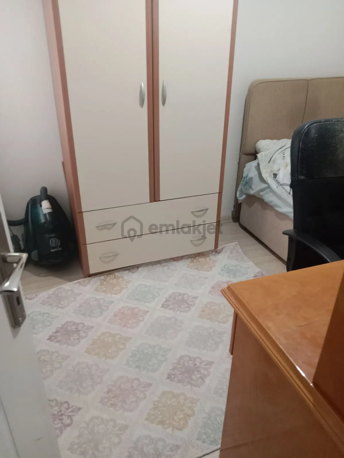 Yurtoglunda Satılık Hıc Masrafsız Manzaralı Daıre - 9