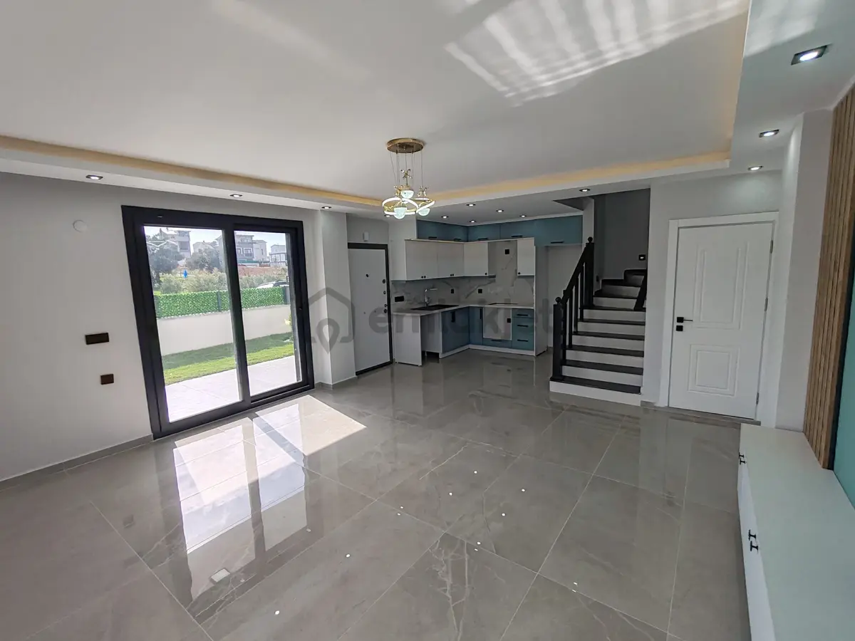 Didim'de Önü Zeytinlik 3+1 Villa - 6