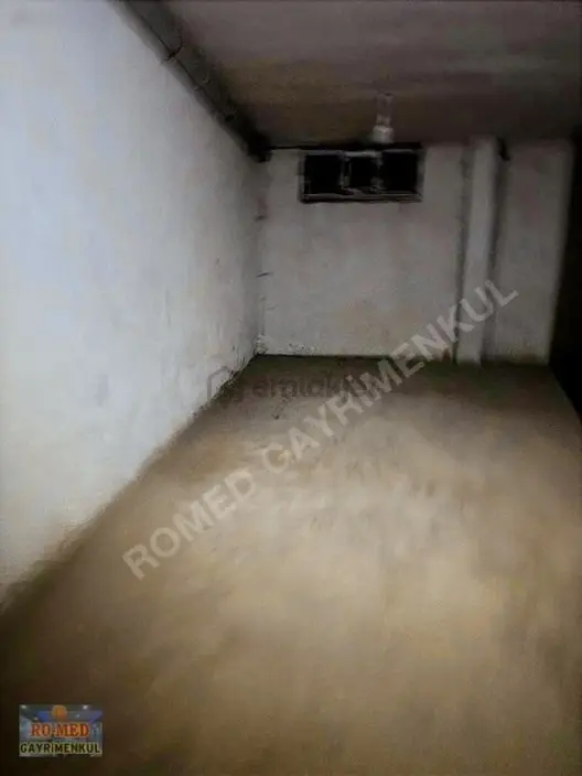 Arnavutköy'de Cadde Cephe Kiralık 250m2 Dükkan - 11