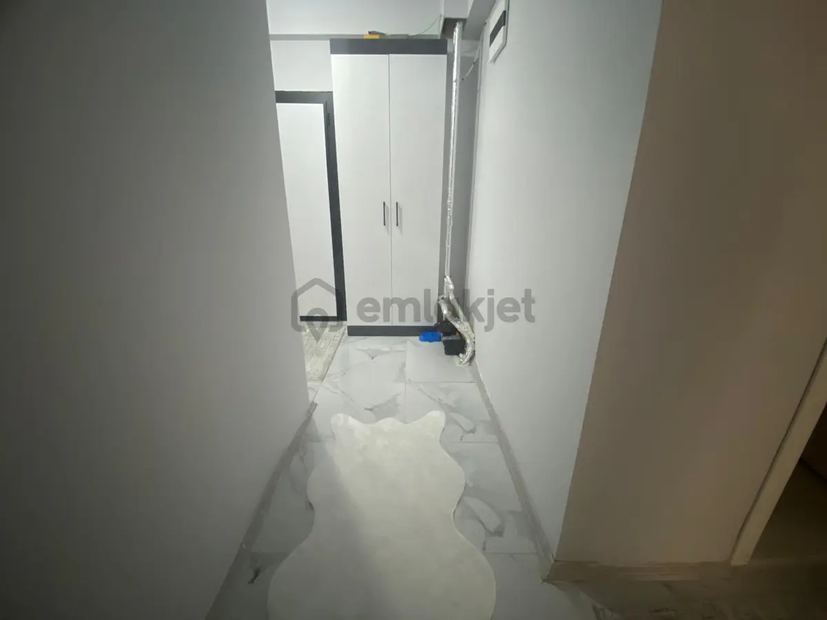 Ofis Rızvan Ağa Caddesinde Acil Sıfır Yapı Satılık 2+1 Daire - 5