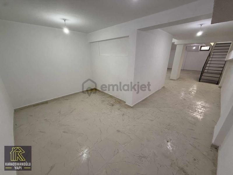 Karaosmanoğlu'ndan Demirkapı Caddesine Köşe 200 M2 Depolu Mağaza - 12