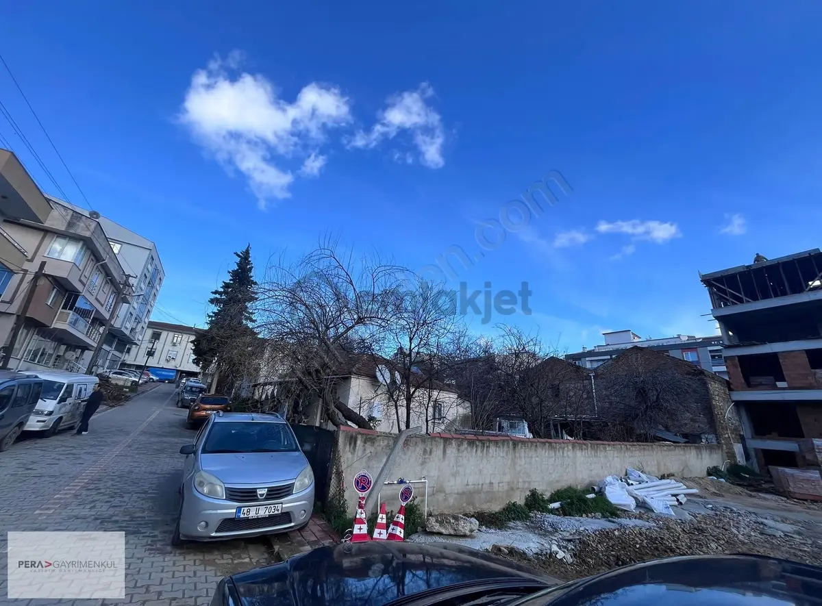 Kepez Meydanda 1+1 Satılık Daireler - 8