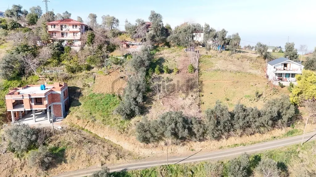 Trabzon Akçaabat Yeni Mahallede Satılık Arsa - 4