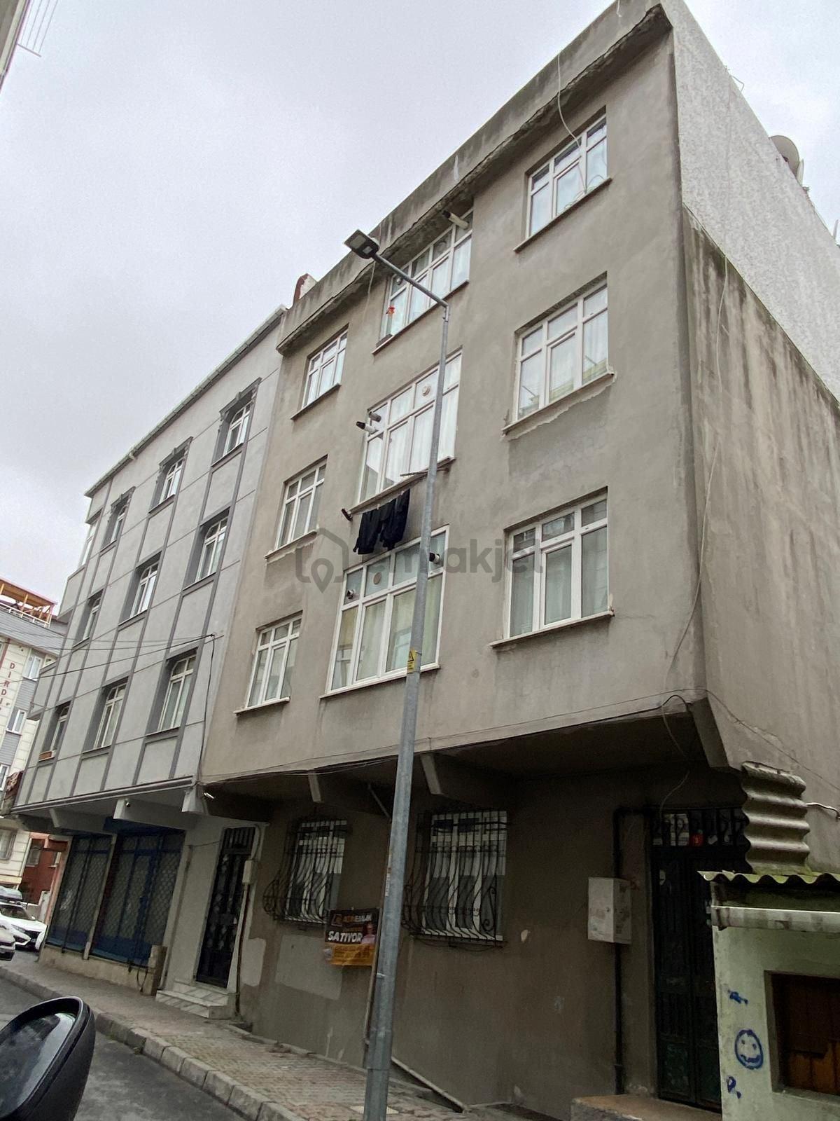 Bağcılar'da Satılık 2+1 Yüksek Giriş Daire - 15