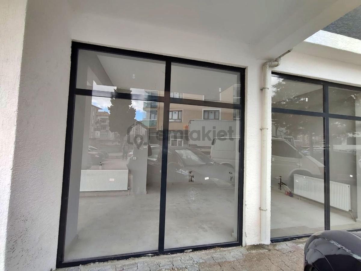 Mega Müjdenin Yanıda Satılık Dükkan - 6