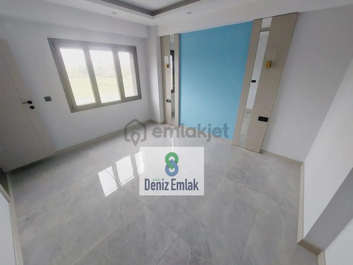 Denizden Akçayda Tam Müstakil Havuzlu Satılık 3+1 Villa. - 28