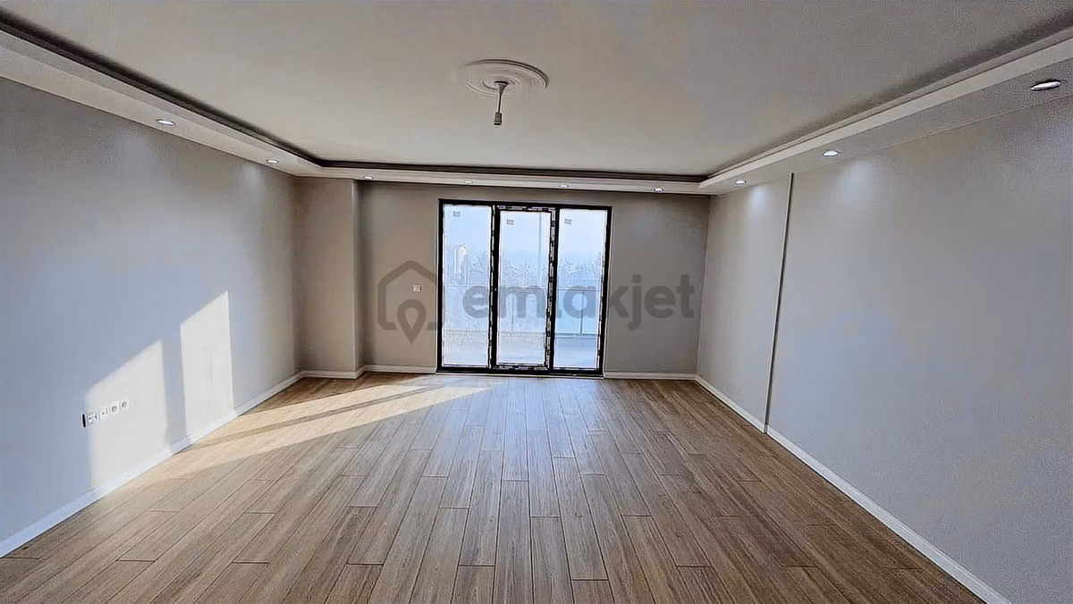 B.çekmece Celaliye Kıyı Konakları 2 Sitesinde Satılık 3+1 Daire - 3