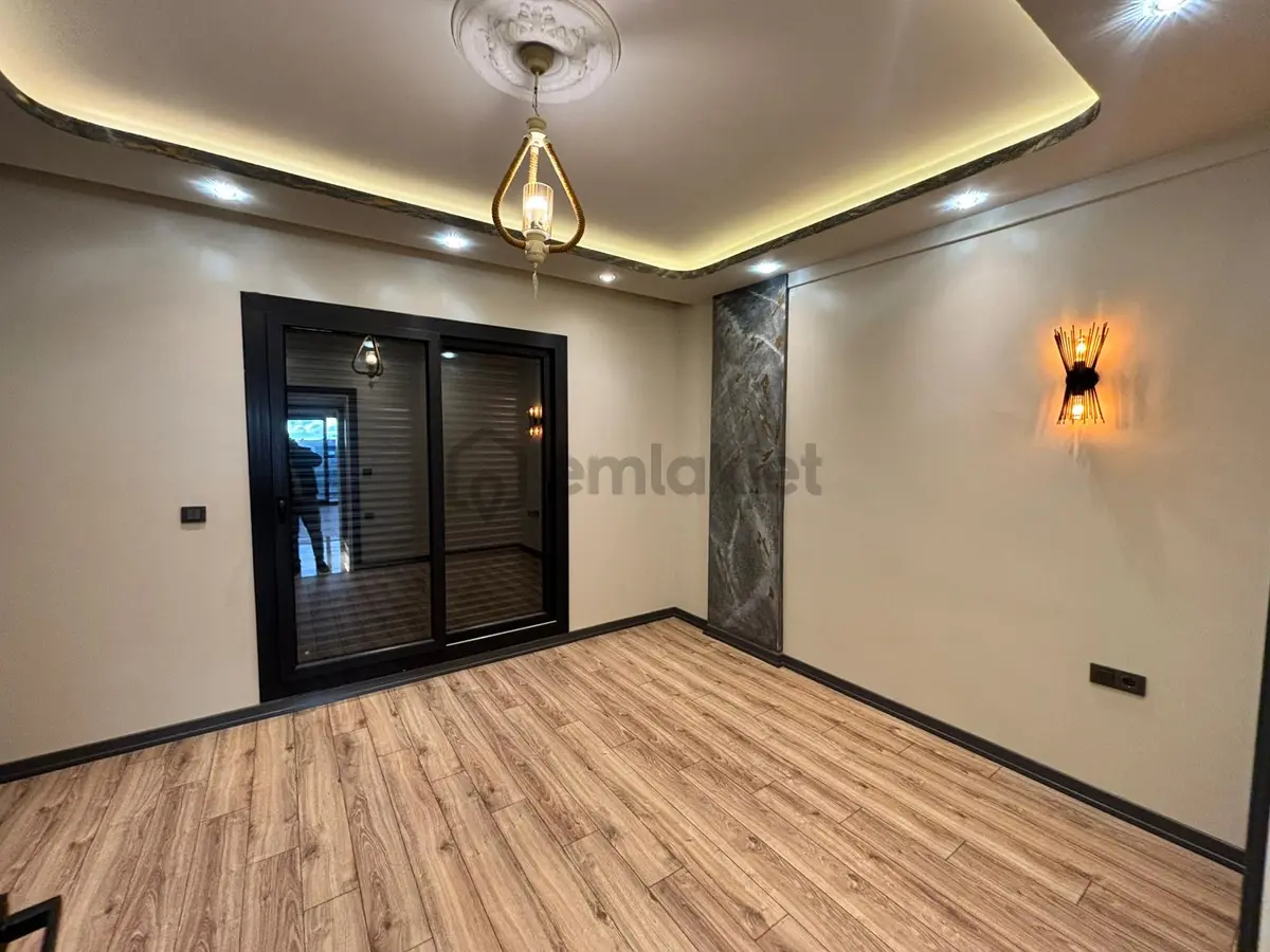 Hisarda Muhteşem 4+1 Villa - 12