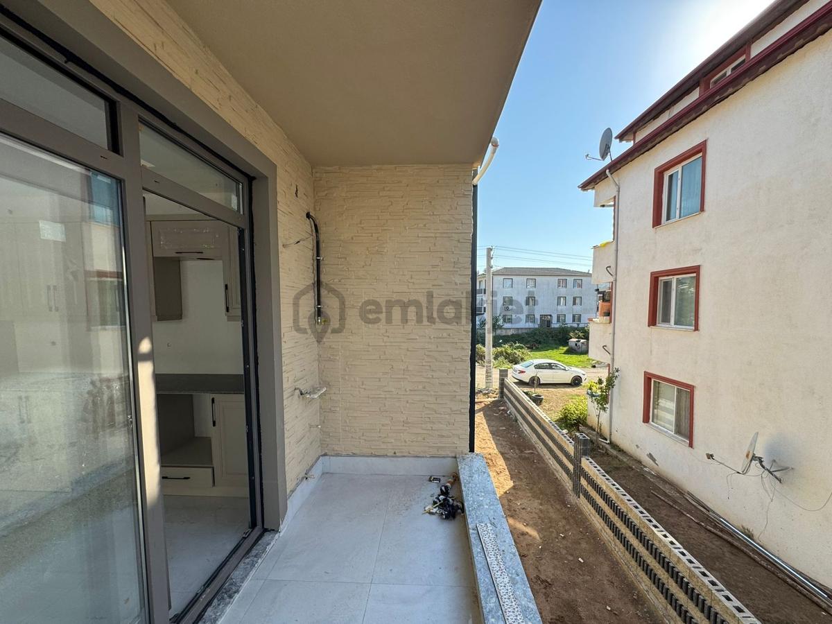 Sakarya Karasu Da Havuzlu Sıfır 2+1 Daire - 3