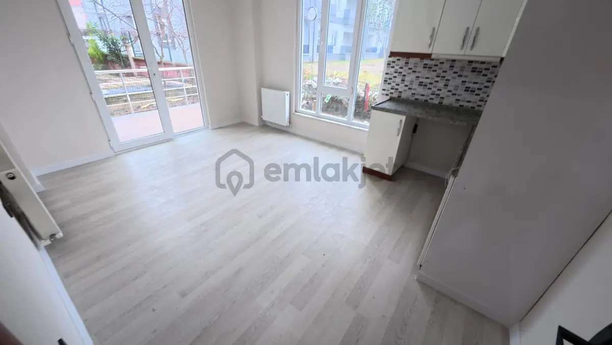 Sakarya Karasu Da Sadece Size Ait Bahçe Kullanımlı 2+1 Daire - 11