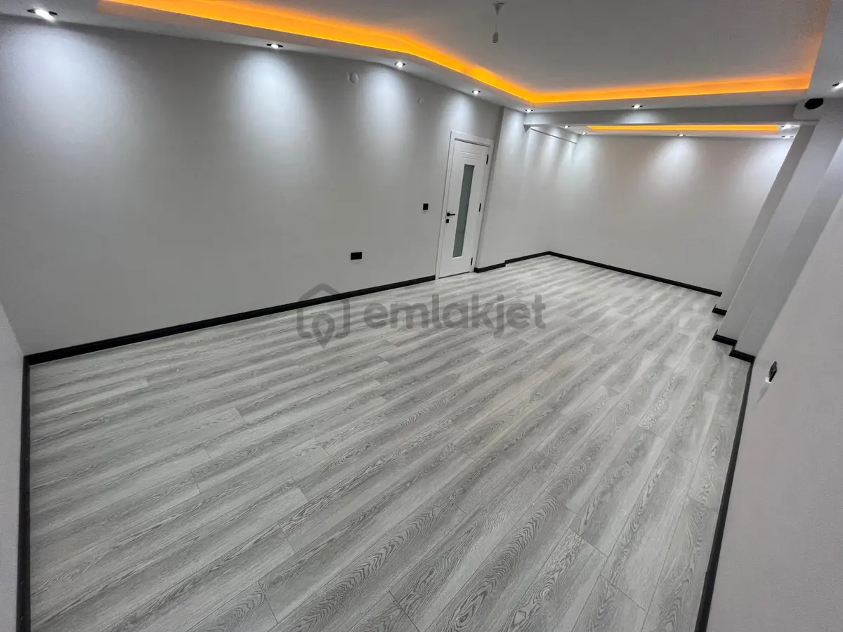 Öztel'den Çamlıca Mahallesinde 6+1 Dubleks Çift Mutfaklı Daire - 6
