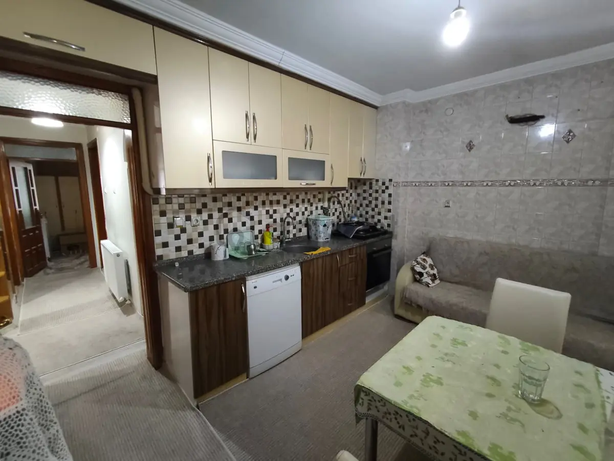 Kurtuluş Camii Yakını Cadde Üzeri 2+1 Satılık Daire - 4