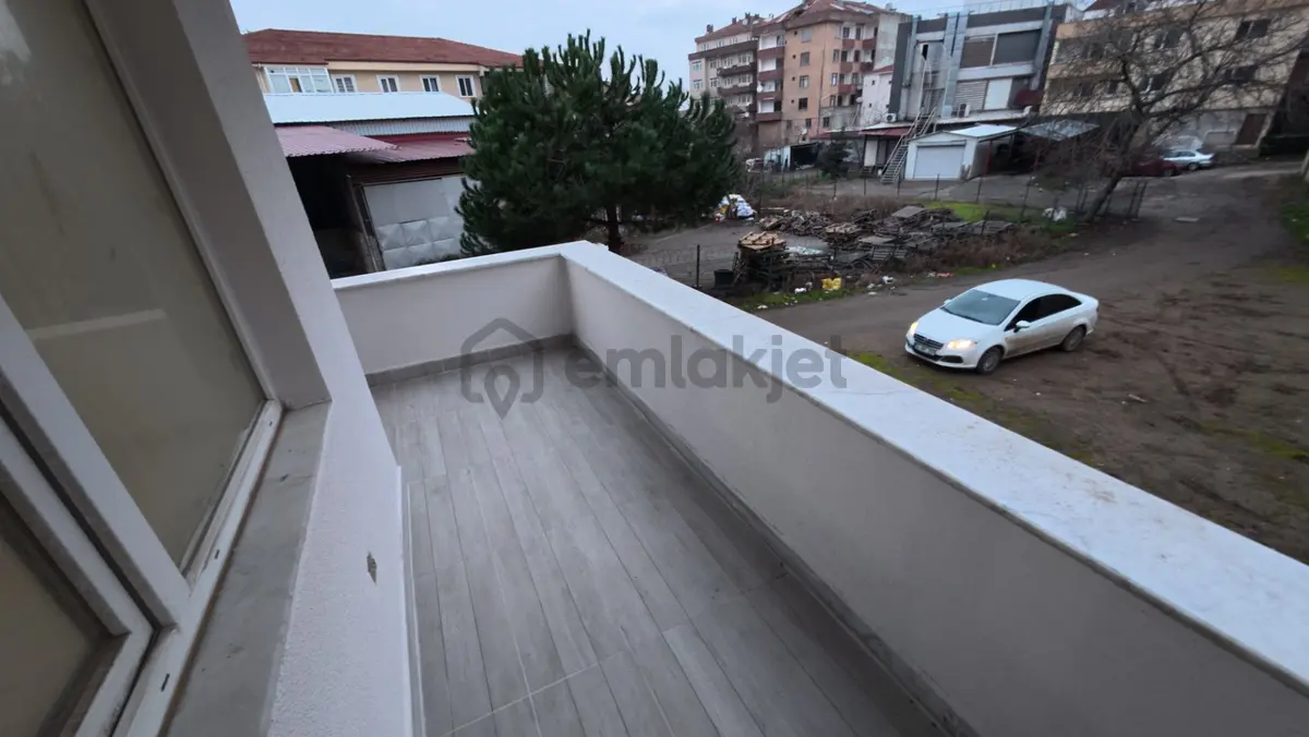 Sakarya Karasu Yalı Mah De Teraslı 3+1 Daire - 12