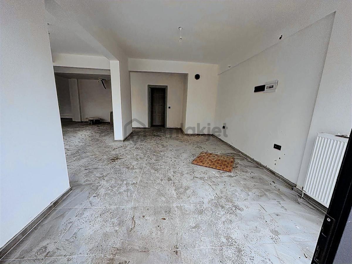 Bahçelievler Caddesi 300m² Kiralık Dükkan - 9