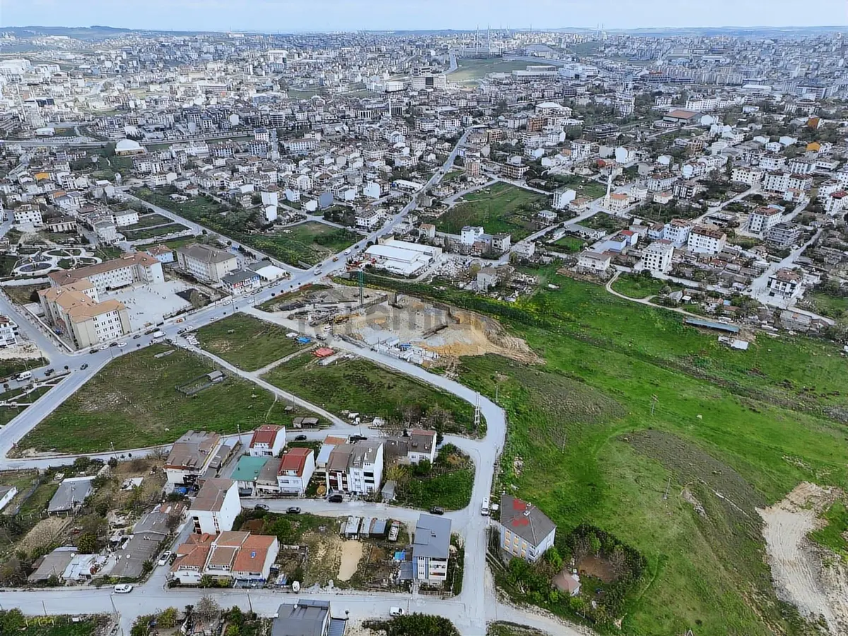 Satılık Arnavutköy Haraççı İmarlı İfrazlı Arsa Tek Tapu - 12