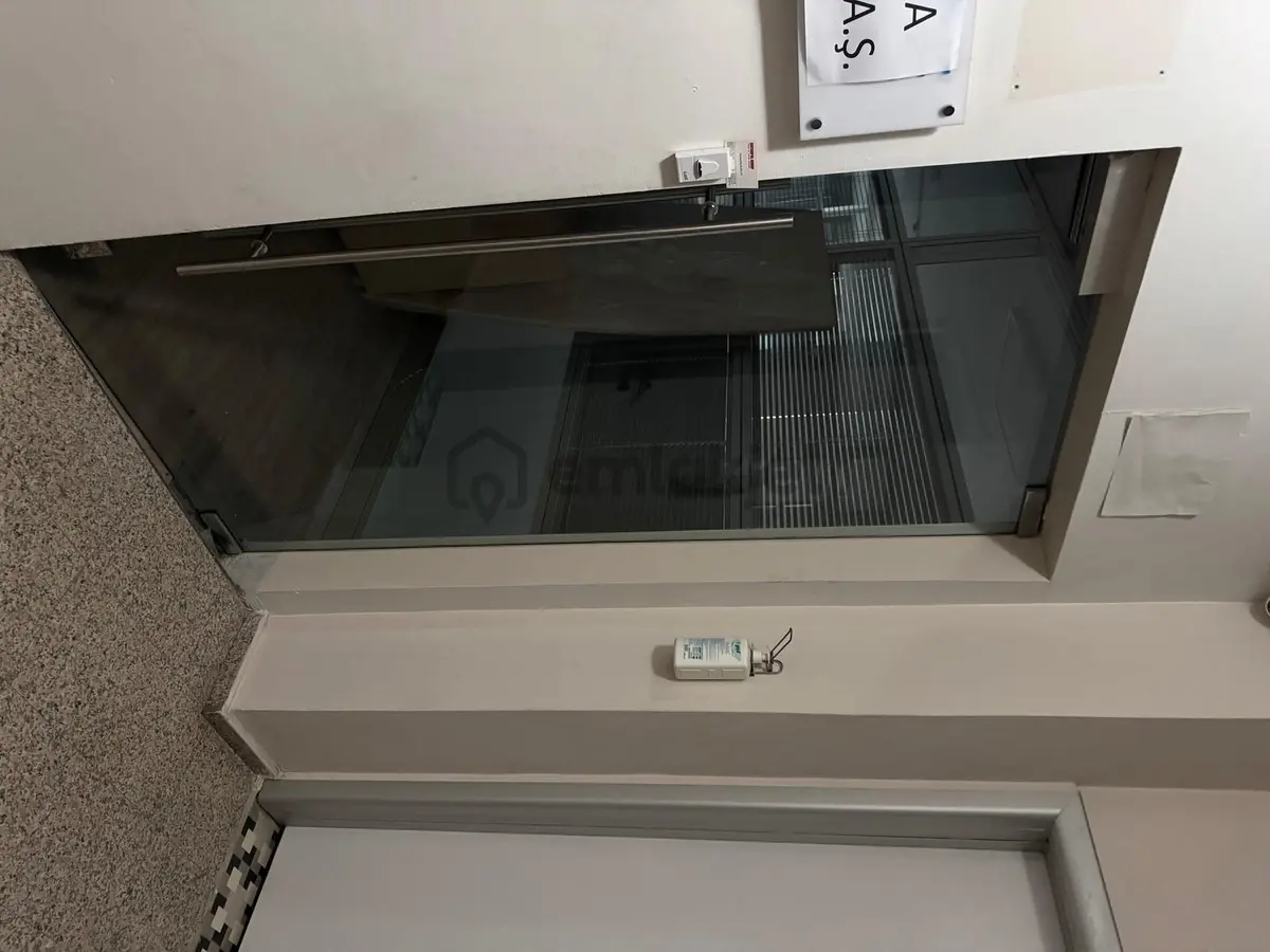 Şerifali'de Kiralik 275m2 Ofis - 14