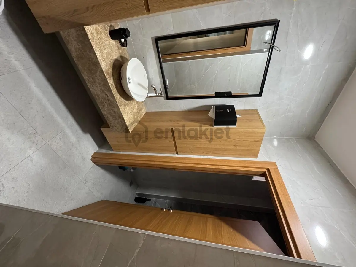 Şerifali'de Kiralik 275m2 Ofis - 7
