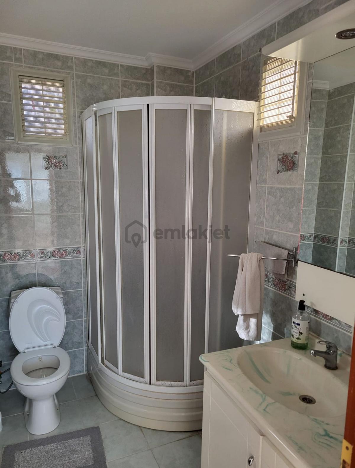 Kadınlar Denizi Mh. Denize Yakın 4+ 1 - 19