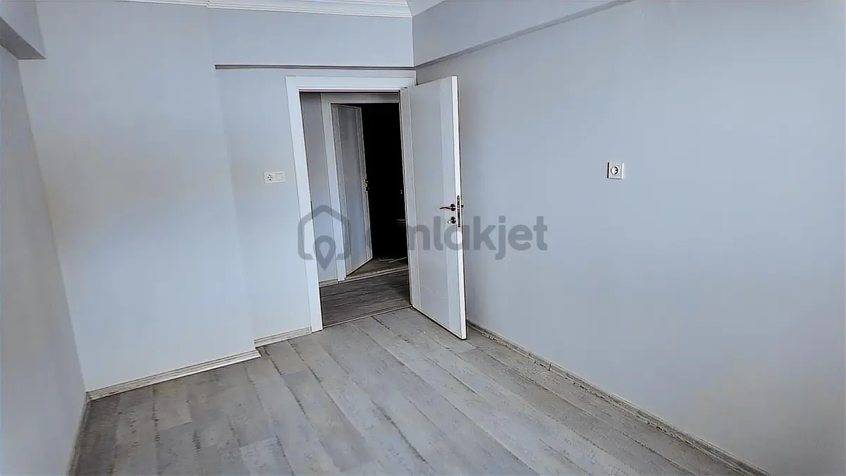 Net Yatırımdan Taşınmaya Hazır Site İçerisinde 3+1 Lüx Daire - 18