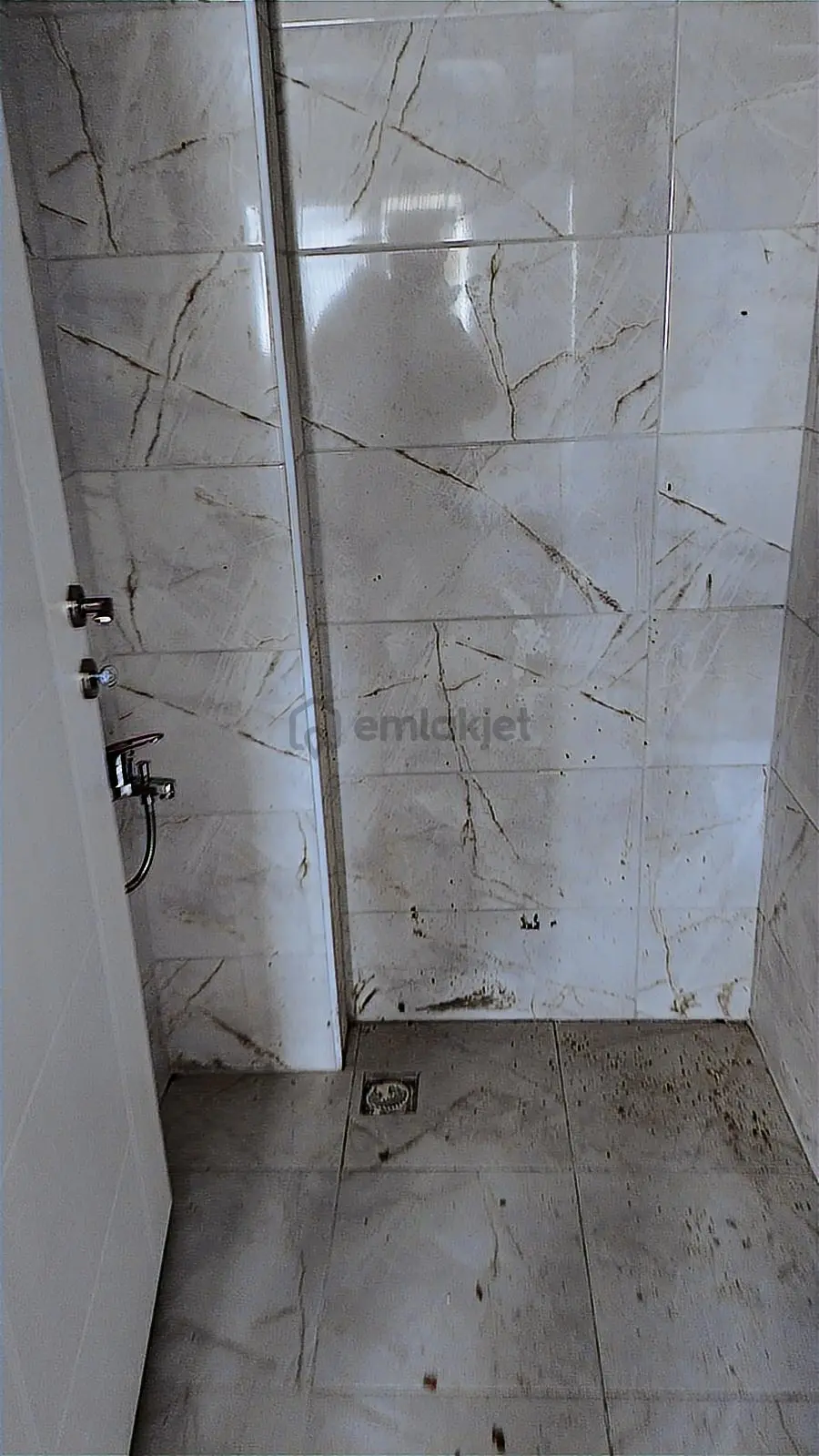 Net Yatırımdan Taşınmaya Hazır Site İçerisinde 3+1 Lüx Daire - 22