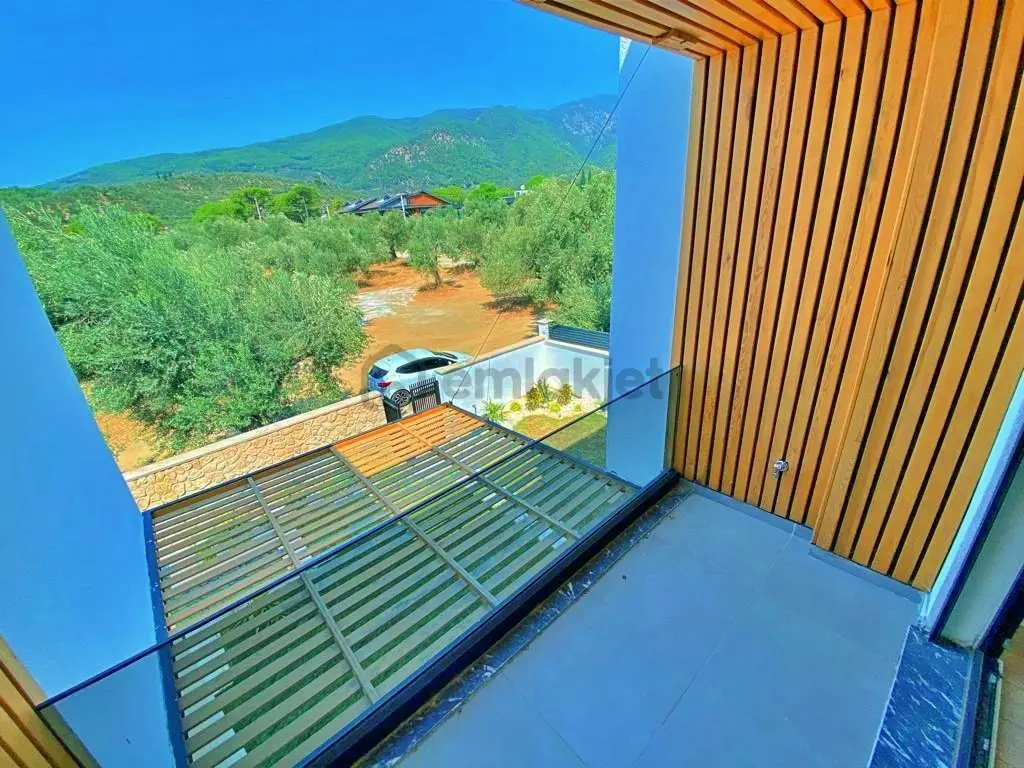 Uytun'dan Güre'de Sauna Yüzme Havuzlu Ultralüx 5+1 Satılık Villa - 31