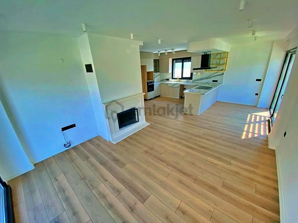 Uytun'dan Güre'de Sauna Yüzme Havuzlu Ultralüx 5+1 Satılık Villa - 16