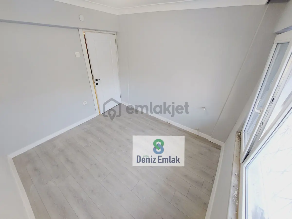 Denizden Akçayda Denize 100 M Masrafsız Satılık 2+1 Daire. - 24