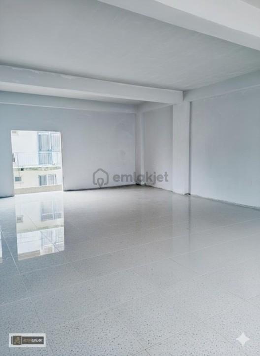 Tekirdağ Muratlı Caddesi'nde 292 M² Depolu Kiralık İş Yeri - 3