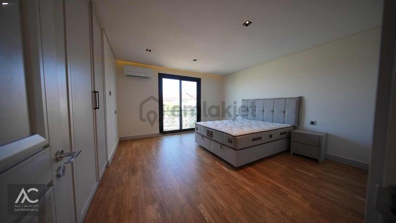 Alc 'den Alaçatı Göbene Tek Müstakil Satılık Lüks Villa - 21