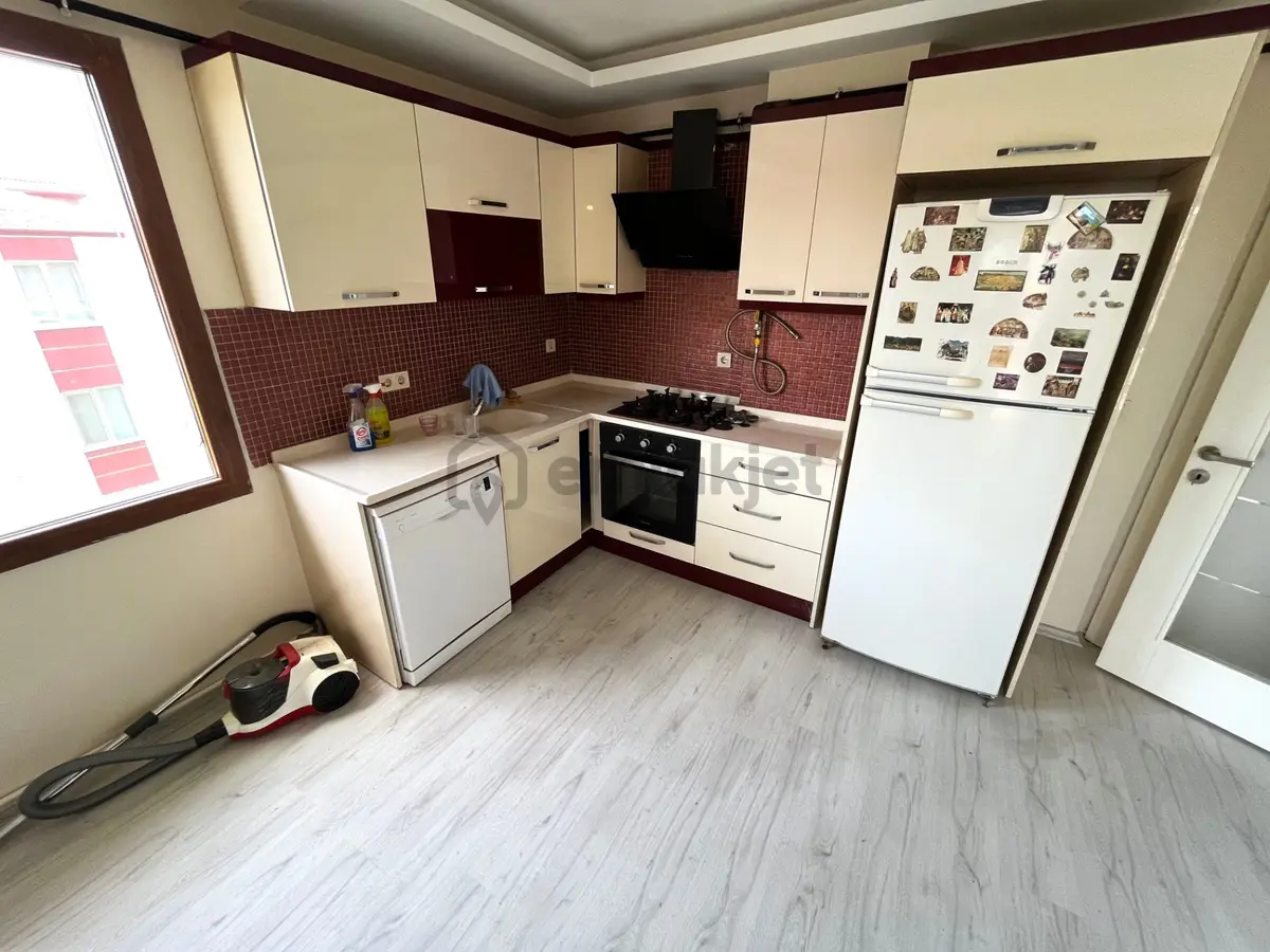 Tek Yetkili Akçay Sezgin Emlaktan Doktorlar Sitesi Mevki Lüx1+1 - 7