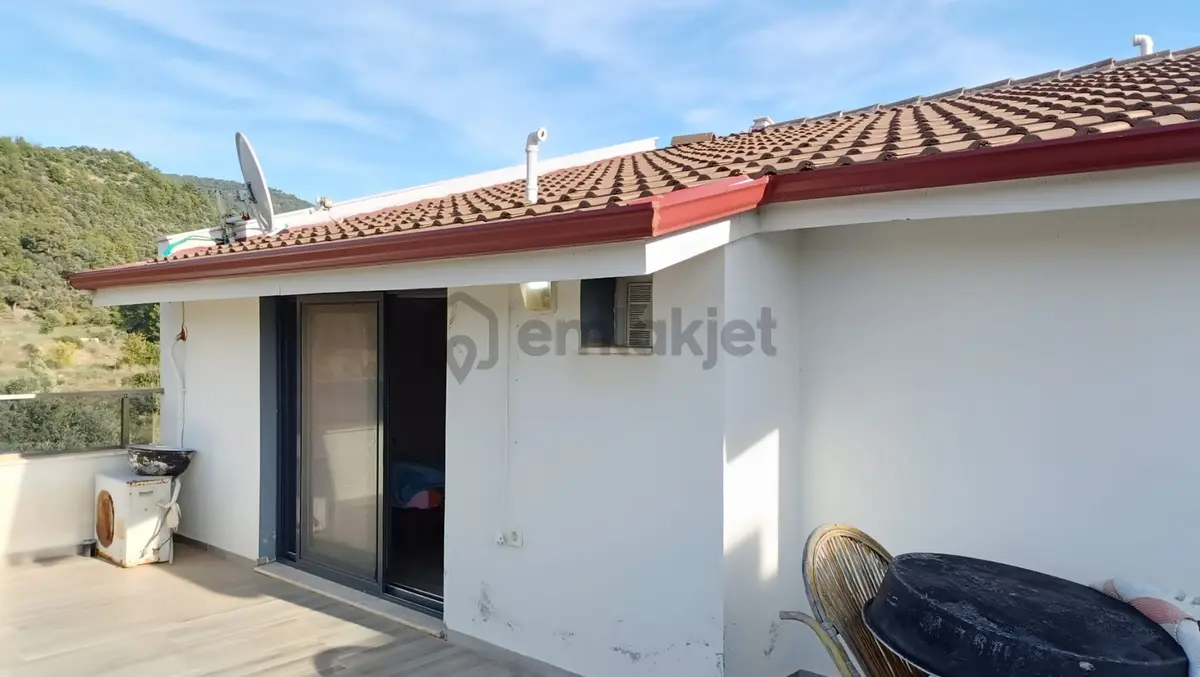 Çukuraltı Merkezinde, Büyük Bahçeli Triplex Villa - 29