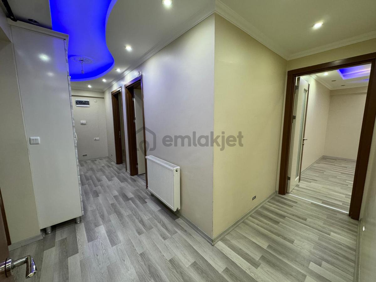 Zeki Emlak'tan Manisa Muradiye'de 3+1 Ara Kat Satılık Daire - 31