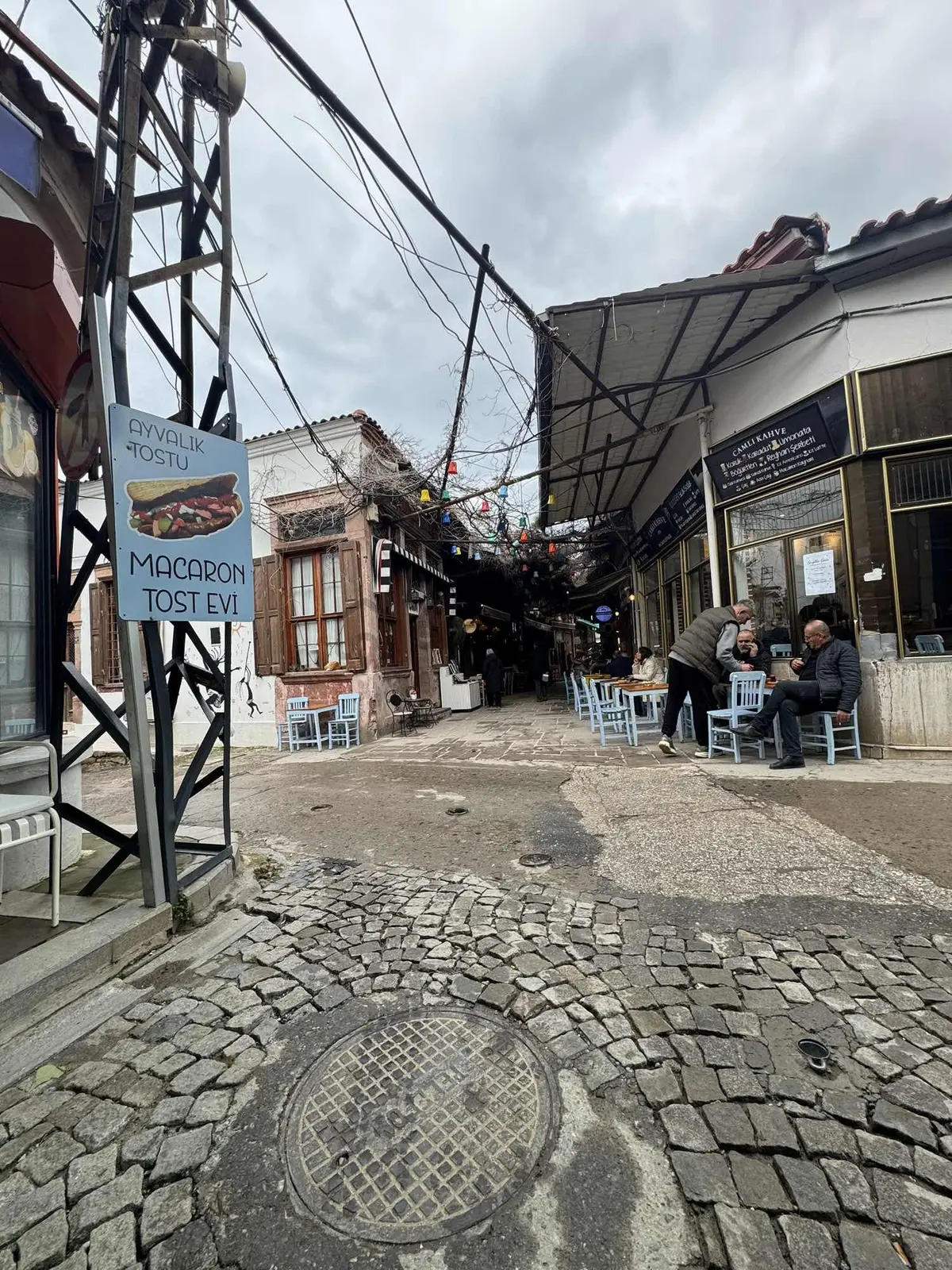 Ayvalık Hayrettinpaşa Mahallesinde Satılık 3 Daire - 21