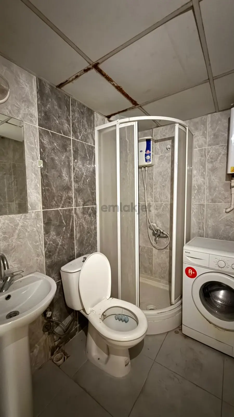 Zafer Mahallesinde Eşyalı Kiralık 1+1 Daire - 12