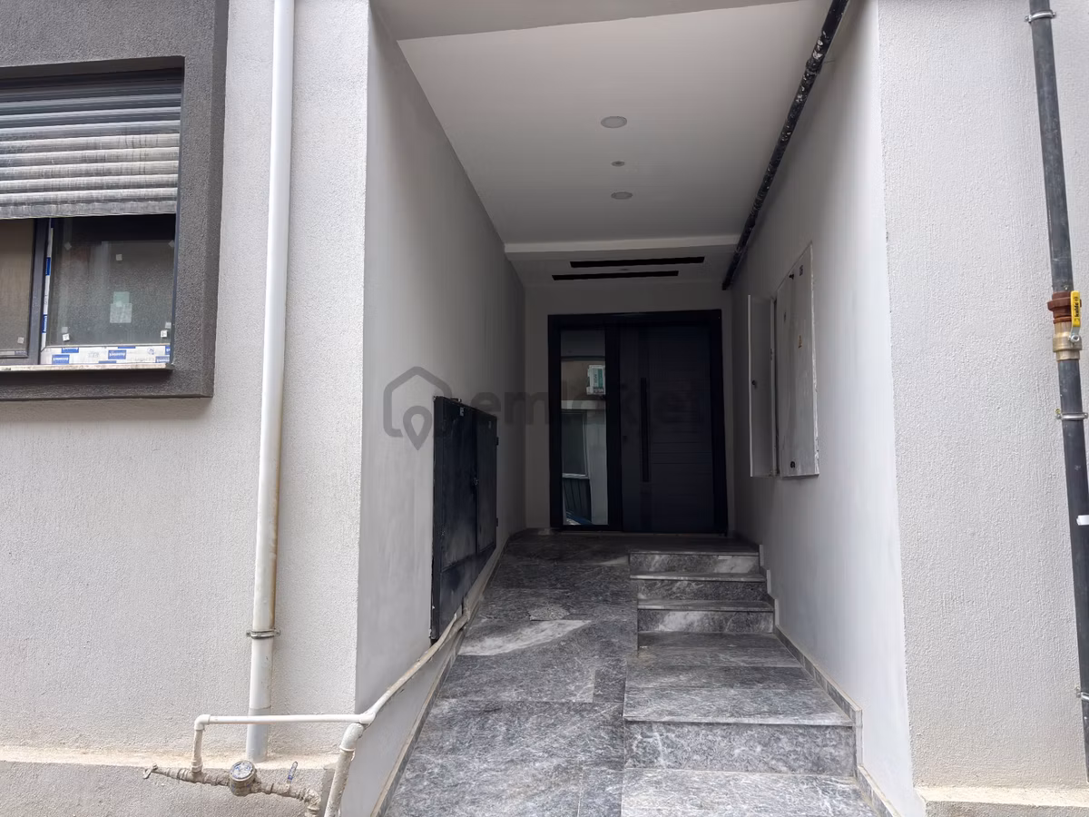 İzmir Seferihisar Camikebir’de 1+1 Güzel Konumda Daire - 3