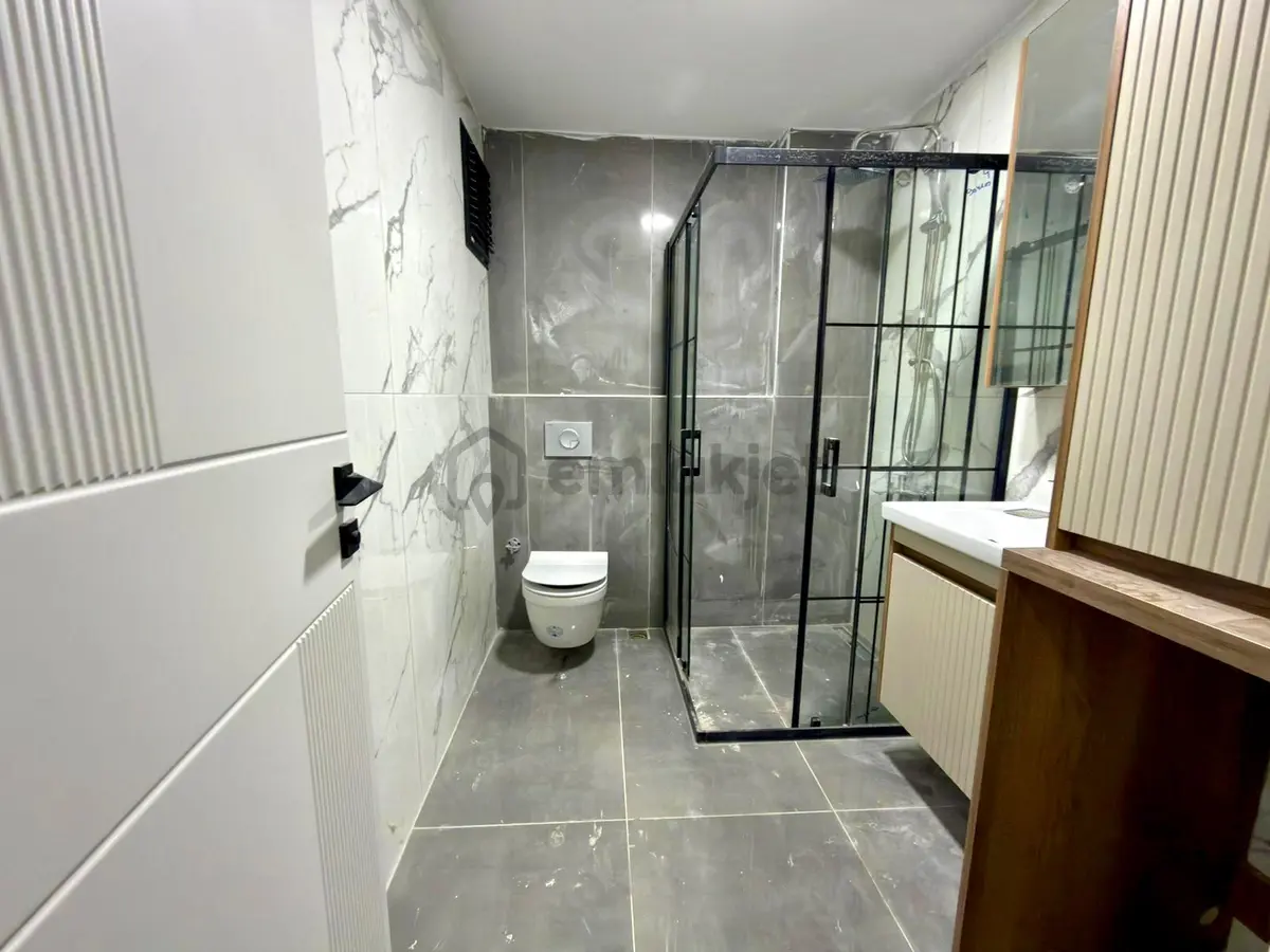 🏡 Referans'tan Doğa Manzaralı Ön Cephe Ara Kat 2+1 Daire - 16