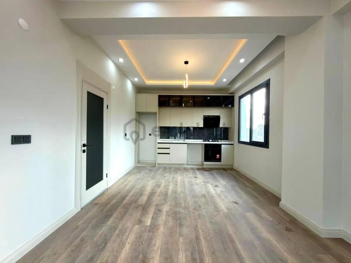 🏡 Referans'tan Doğa Manzaralı Ön Cephe Ara Kat 2+1 Daire - 24