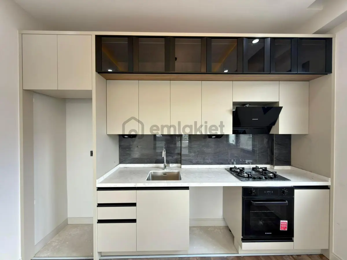 🏡 Referans'tan Doğa Manzaralı Ön Cephe Ara Kat 2+1 Daire - 2