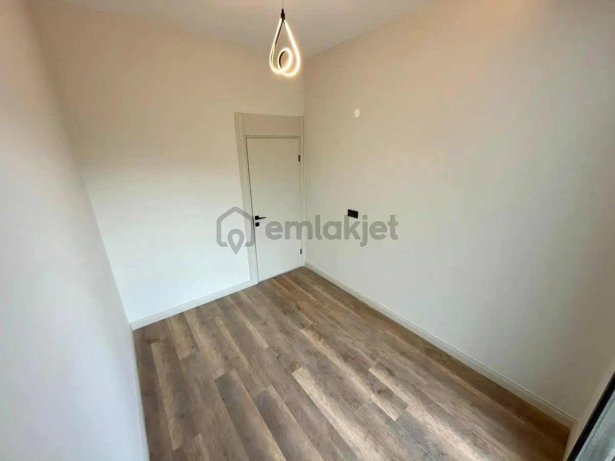 🏡 Referans'tan Doğa Manzaralı Ön Cephe Ara Kat 2+1 Daire - 23