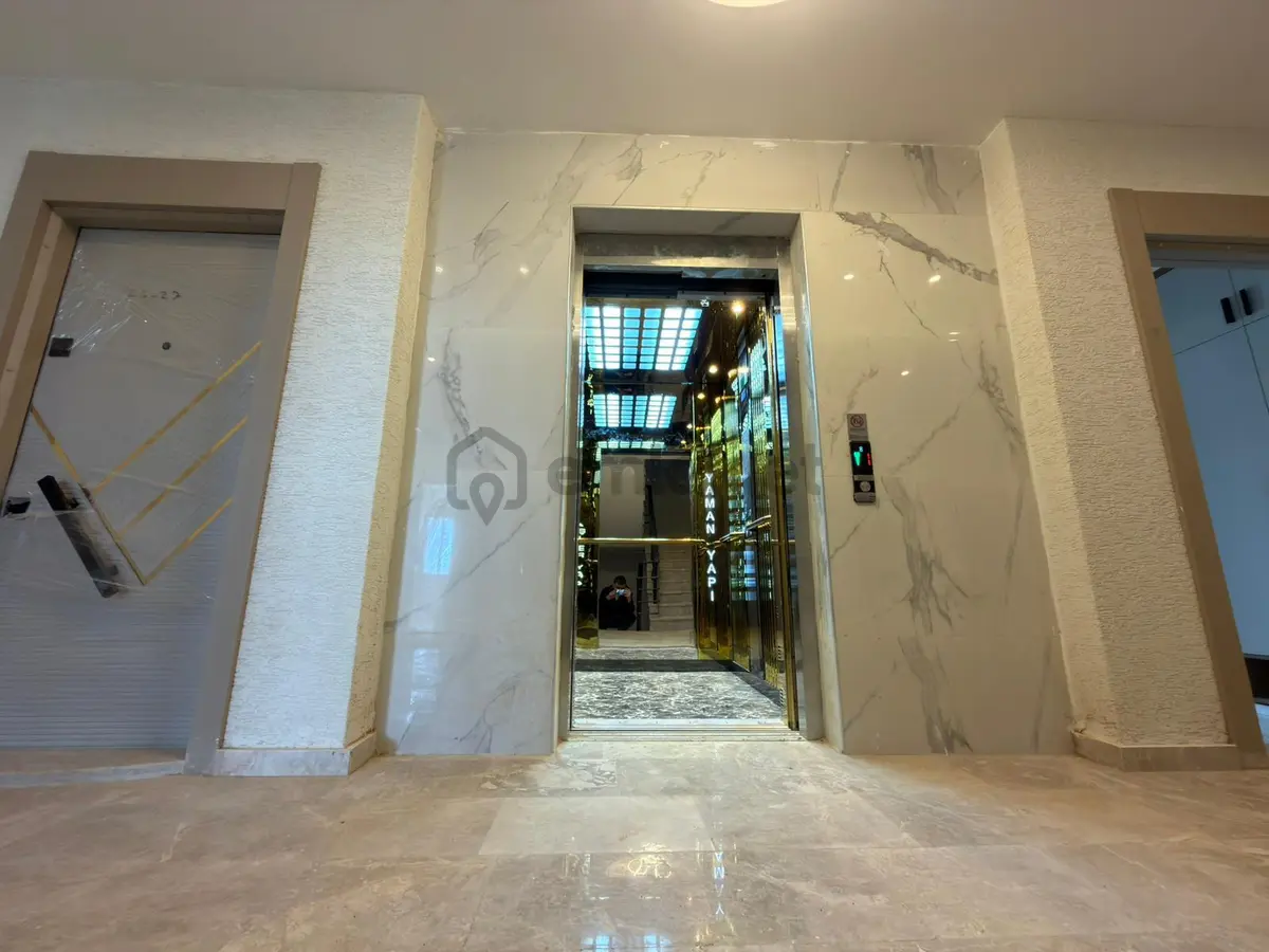 🏡 Referans'tan Doğa Manzaralı Ön Cephe Ara Kat 2+1 Daire - 31
