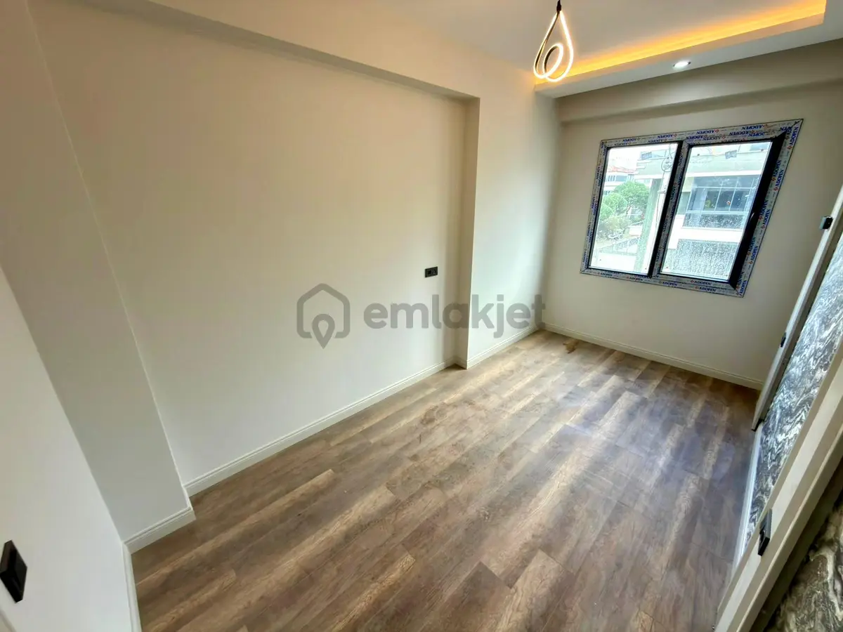 🏡 Referans'tan Doğa Manzaralı Ön Cephe Ara Kat 2+1 Daire - 17