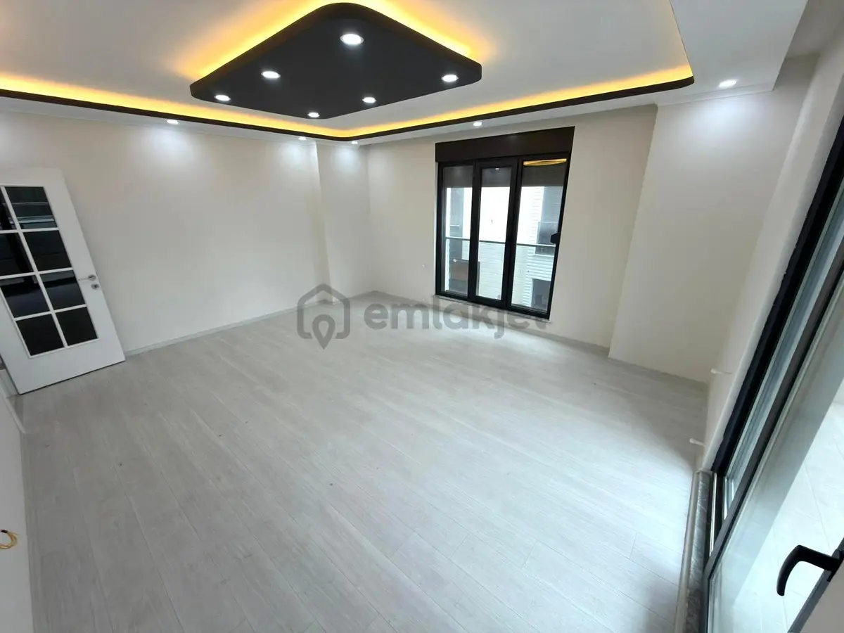 🏡 Referans'tan Altınkum'da Ön Cephe Ebeveyn Banyolu Ara Kat 2+1 Daire - 23