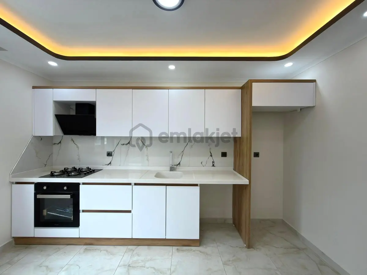 🏡 Referans'tan Altınkum'da Ön Cephe Ebeveyn Banyolu Ara Kat 2+1 Daire - 7