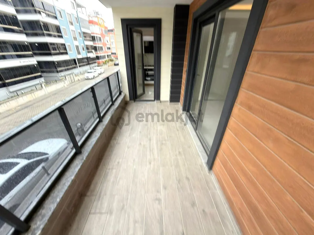 🏡 Referans'tan Altınkum'da Ön Cephe Ebeveyn Banyolu Ara Kat 2+1 Daire - 5