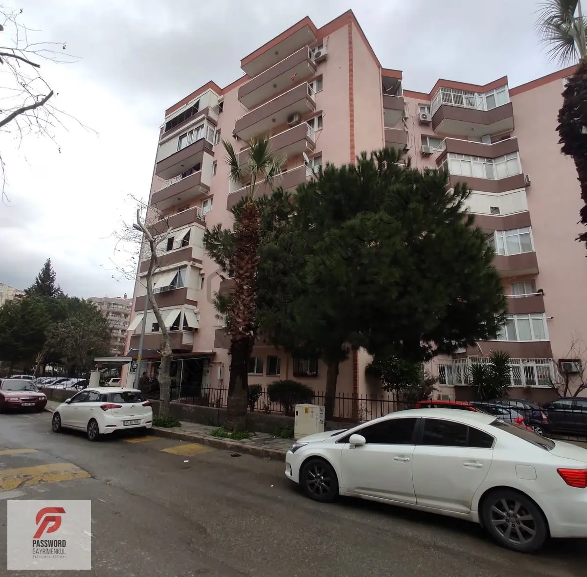 Bayraklı Mansuroğlu'nda Satılık 3+1 Daire - 18