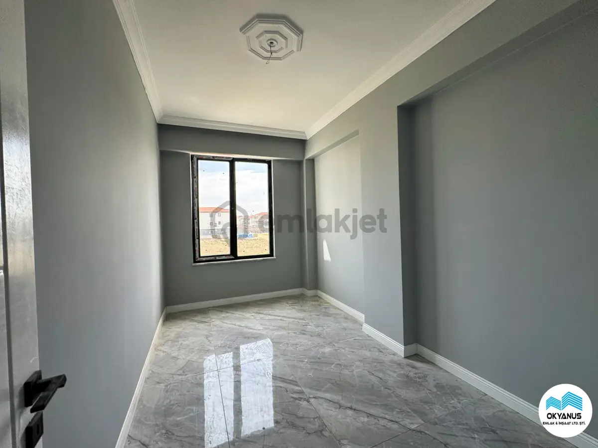 Sakarya Karasu Da Havuzlu Yeni Ve Lüks 2+1 Ara Kat !! - 8