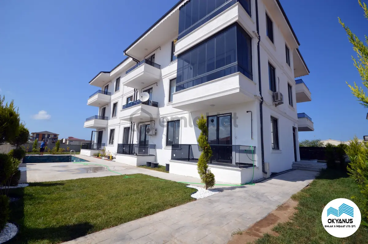 Sakarya Karasu Da Havuzlu Yeni Ve Lüks 2+1 Ara Kat !! - 2