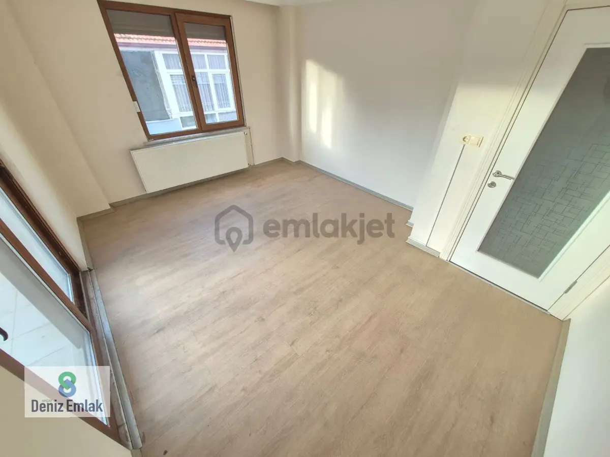 Denizden Akçay Sarıkızda Ön Cephe Ebeveynli Satılık 3+1 Daire. - 32